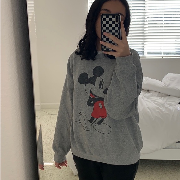 mickey mouse disney sweatshirt - Picture 4 of 4